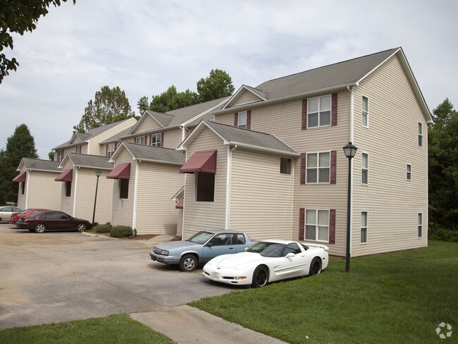 Building Photo - 310 Ardale Dr