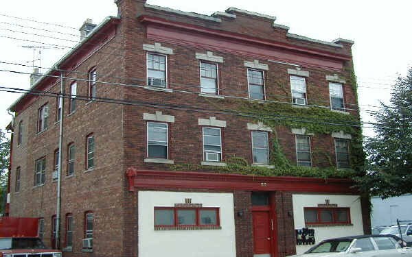 Primary Photo - 29 Central Ave