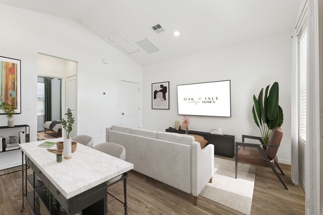 Building Photo - Oak Isle Cottages