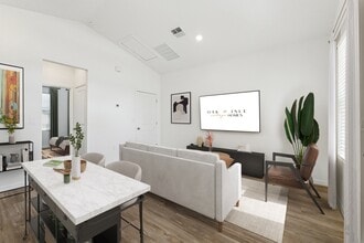 Building Photo - Oak Isle Cottages