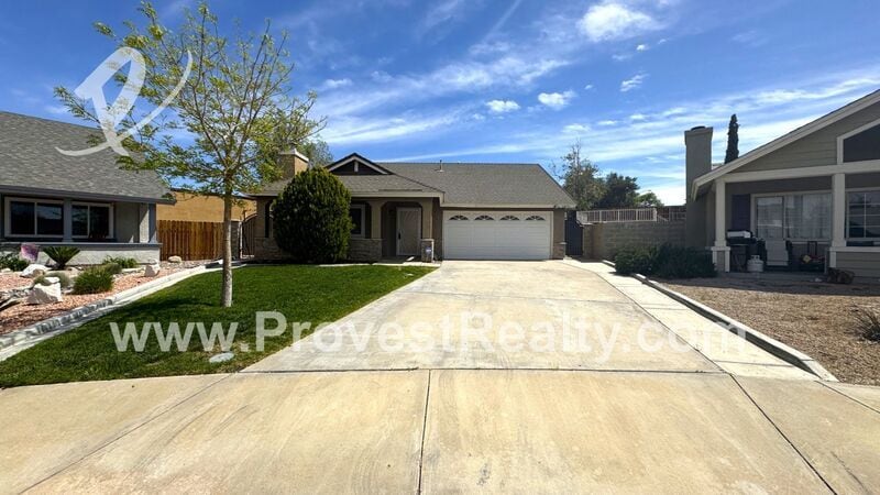 Primary Photo - 13675 Ruby Cir