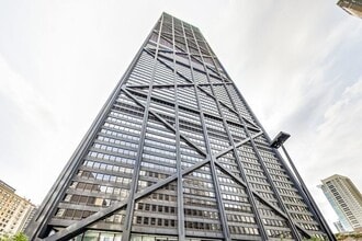 Building Photo - 175 E Delaware Pl