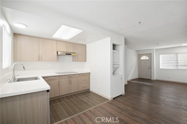 Foto del edificio - 112 N Primrose Ave