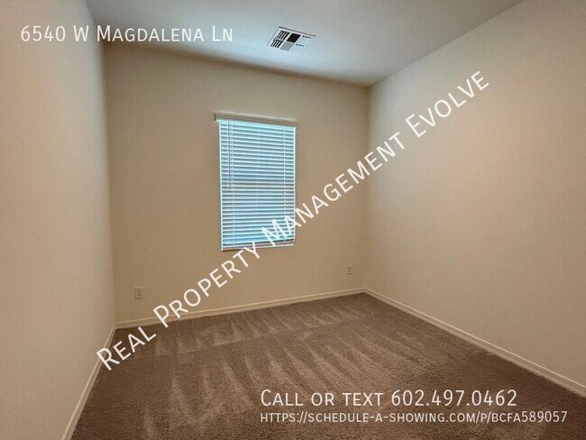 Foto del edificio - 6540 W Magdalena Ln