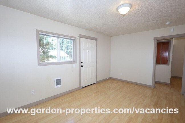 Foto del edificio - SE Arista Dr - 1 bedroom apartment in the ...