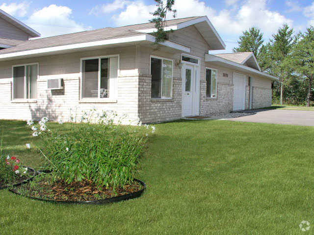 Countryside Apartment Homes