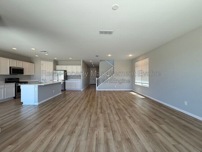 Foto del edificio - 5618 N 87th Dr