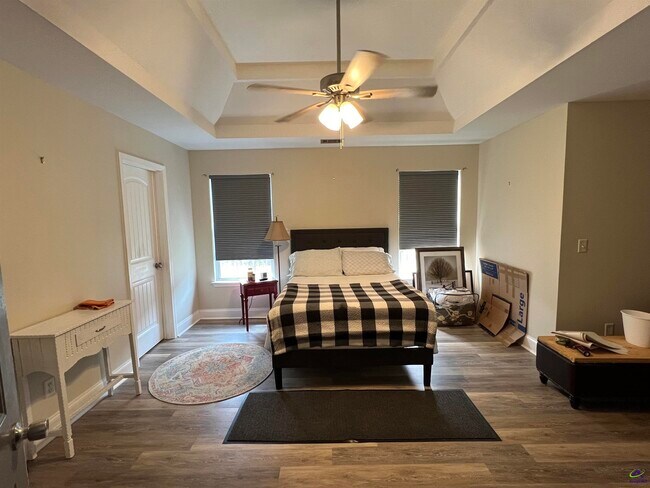 Foto del edificio - 200 Gayla Ct