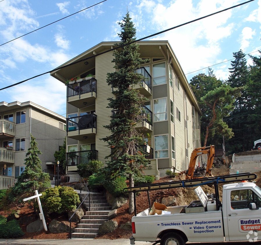 Primary Photo - 3608 14th Ave W
