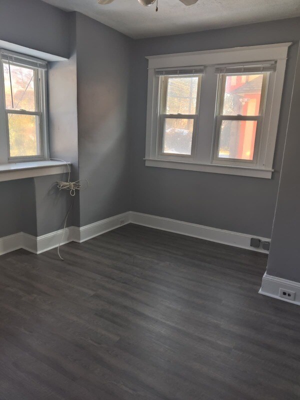 Foto del edificio - 6625 Blakemore St