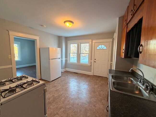 Foto del edificio - 2223 53rd St