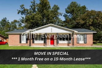 Building Photo - 3609 Massoit Dr