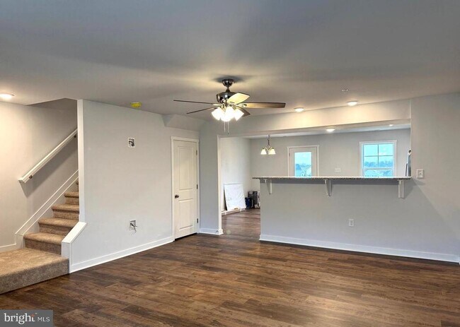 Foto del edificio - 140 Olga Dr