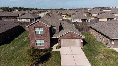 Building Photo - 1834 Brady Shores Dr
