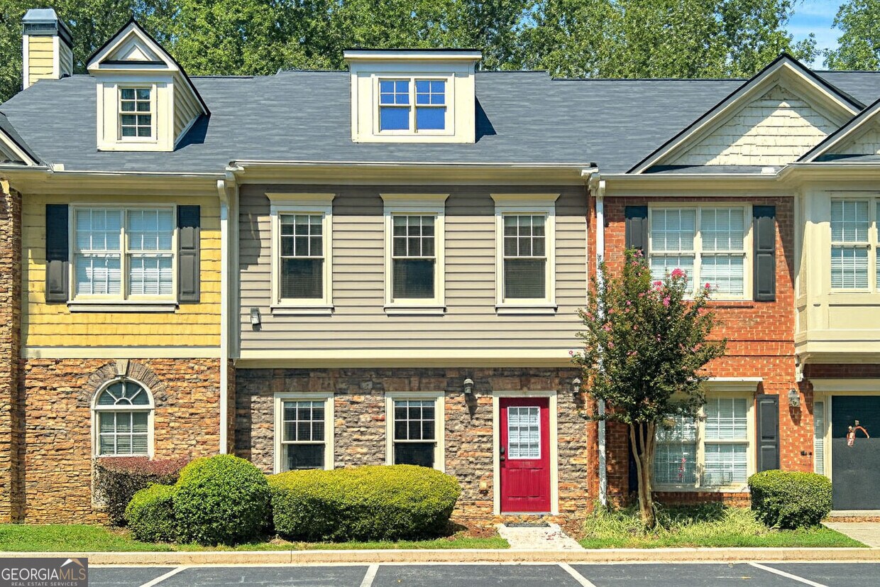 Foto principal - 1232 Harris Commons Pl