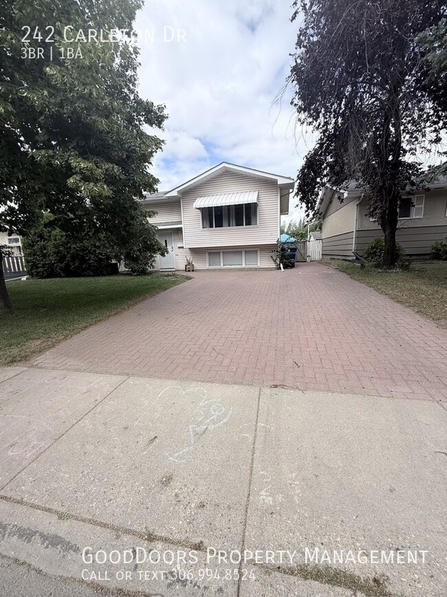 Building Photo - 242 Carleton Dr