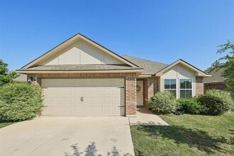 Building Photo - 108 Bright Star Ln