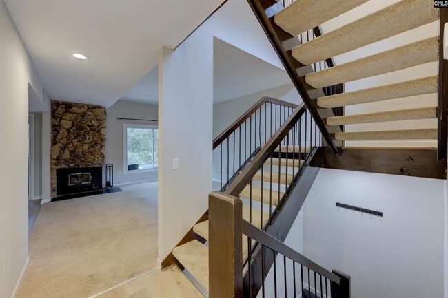 Building Photo - 2036 Watermark Pl