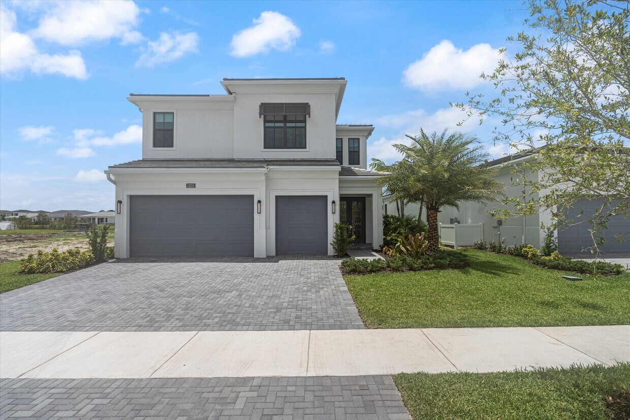 Primary Photo - 13211 Artisan Cir