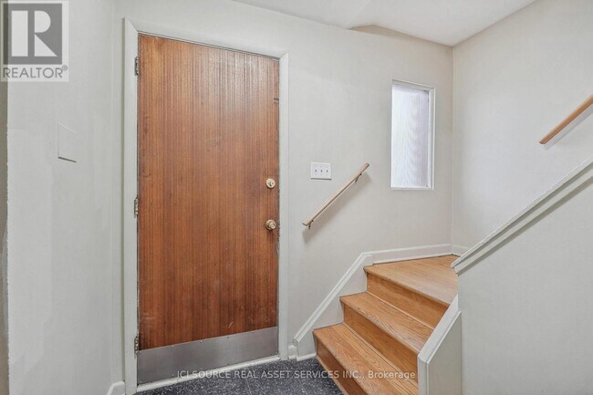 Photo du bâtiment - 1391 Claymor Ave