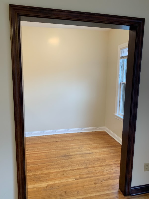 Building Photo - 145 S Chatsworth St