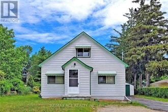 Building Photo - 112 Bridge St W