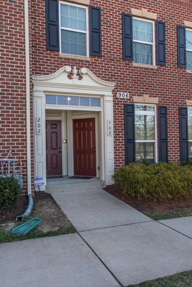 906 Hall Station Dr Unit 102, Bowie, MD 20721 Condo for Rent in Bowie