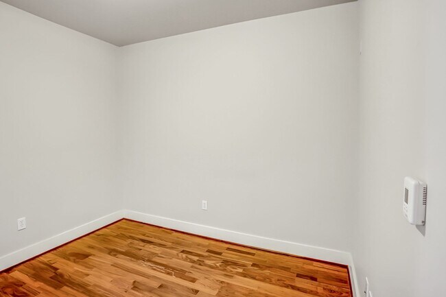 Foto del edificio - Great Unit Great Location