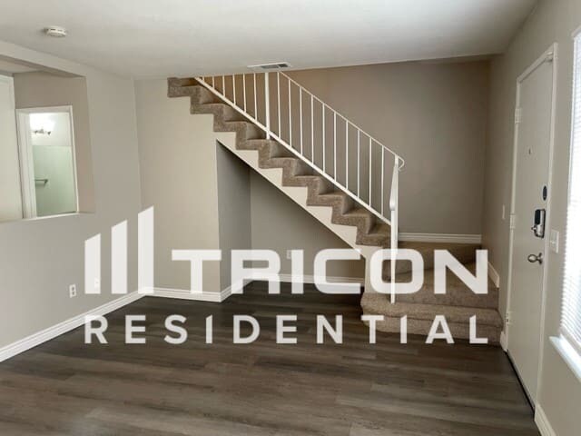 Foto del edificio - 24053 Fir Ave