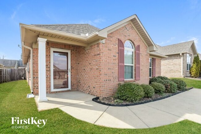 Building Photo - 872 Cody Cir
