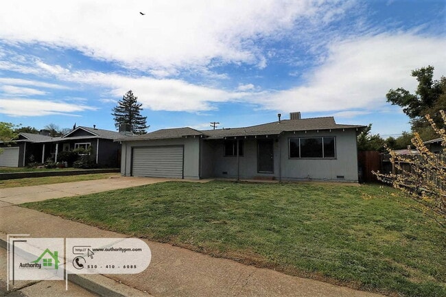Building Photo - 1378 Aspen Dr