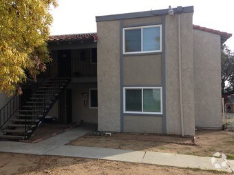 Primary Photo - 15384 Perris Blvd