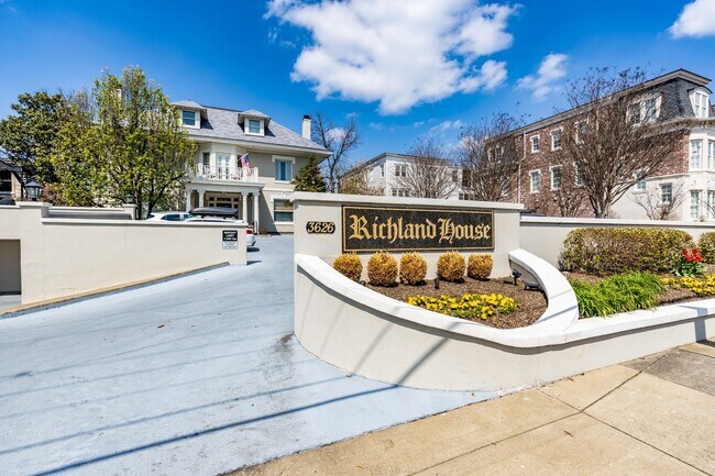 Photo - 3626 West End Ave Townhome