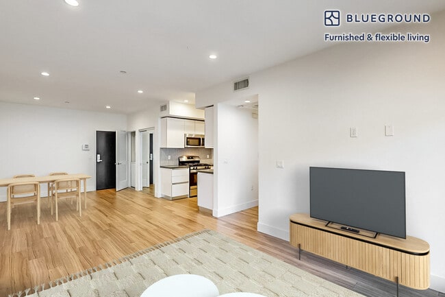 Foto del edificio - 518 N Gramercy Pl