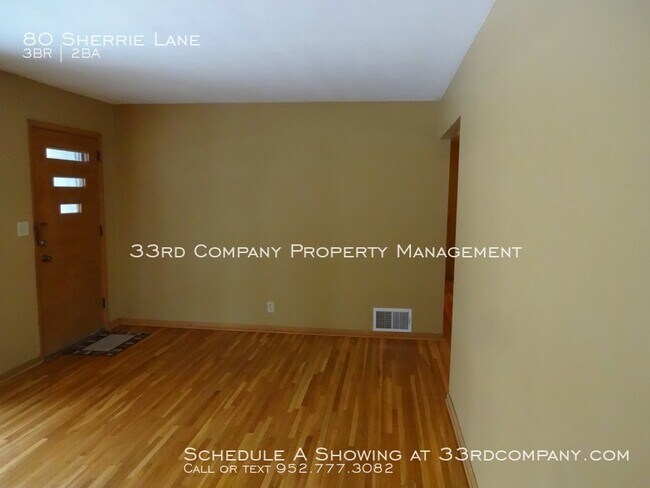 Building Photo - Woodbury 3 Bedroom Home with Fenced Yard!