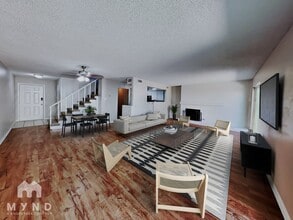 Building Photo - 3224 E 63rd St