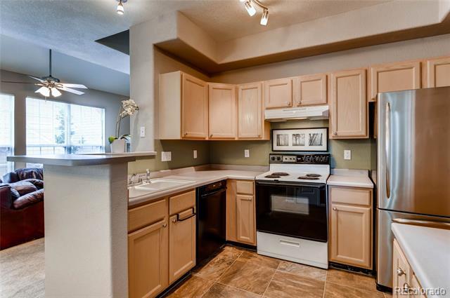 Kitchen - 8361 S Upham Way