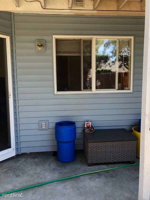 Foto del edificio - 2 br, 1.5 bath Townhome - 113 Delta Ct N