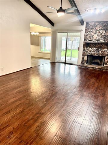 Foto del edificio - 6428 Sudbury Way