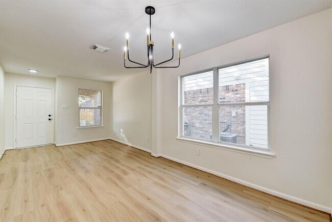 Foto del edificio - 9615 Tierra Mountain Ct