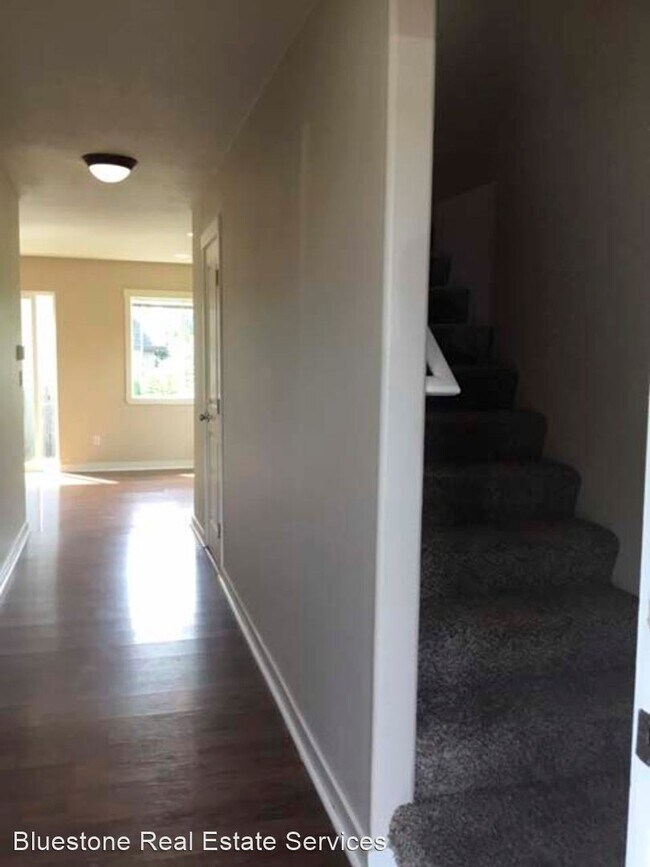 Foto del edificio - 3 br, 2.5 bath House - 783 NW 2nd Ave.