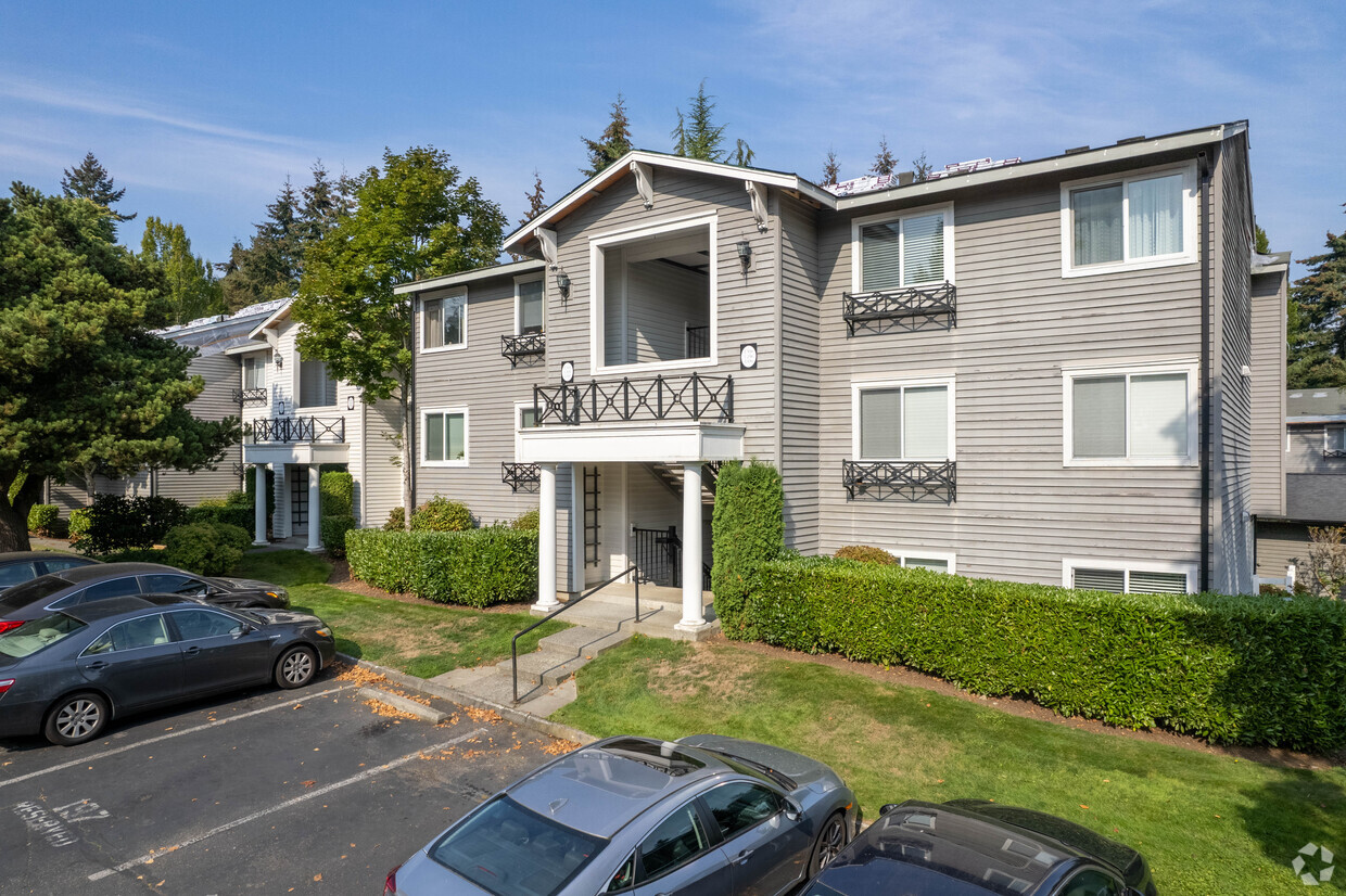 Exterior - Brio Condominiums