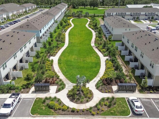 Foto del edificio - 8577 Daybreak St