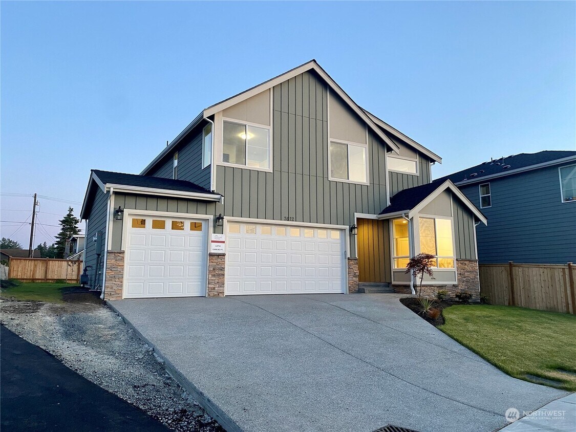 Primary Photo - 7622 9th St SE