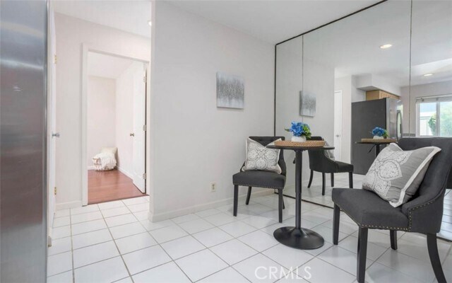 Foto del edificio - 1133 Meadow Ln