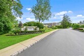 Foto principal - 32 Woodlake Dr E
