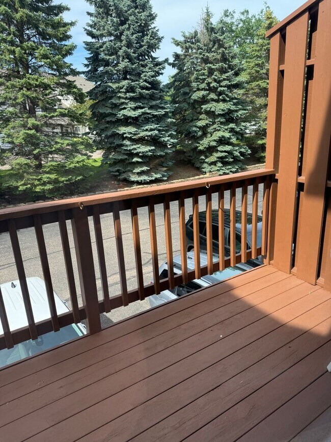 Foto del edificio - Great Location *2Bed*1.5Bath Townhouse - O...