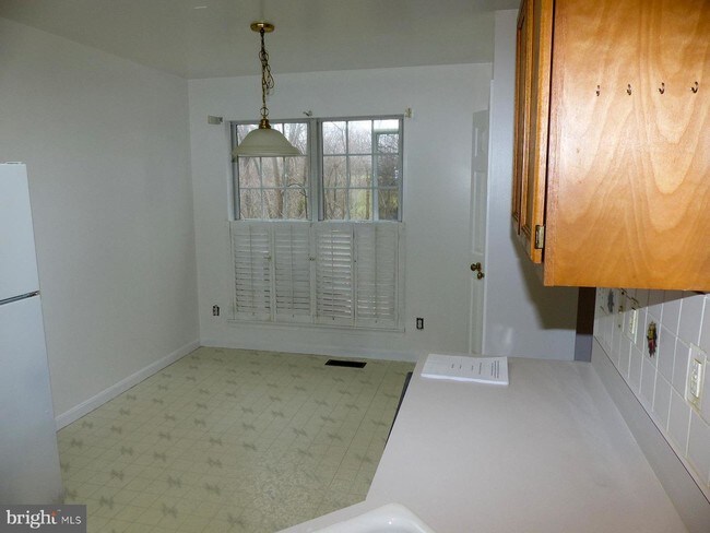 Building Photo - 16206 Eastham Ct