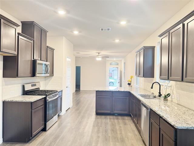 Building Photo - 1525 Babb Ln