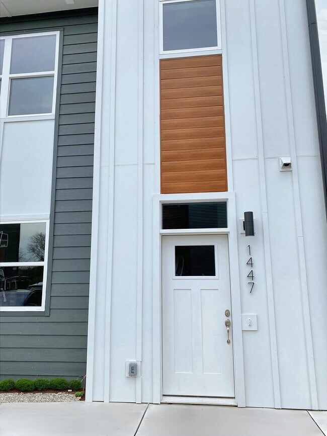 Building Photo - 1447 Stockyard Pl